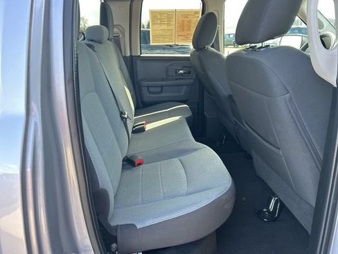Used 2024 RAM 1500 Classic SLT AWD/4WD image 18