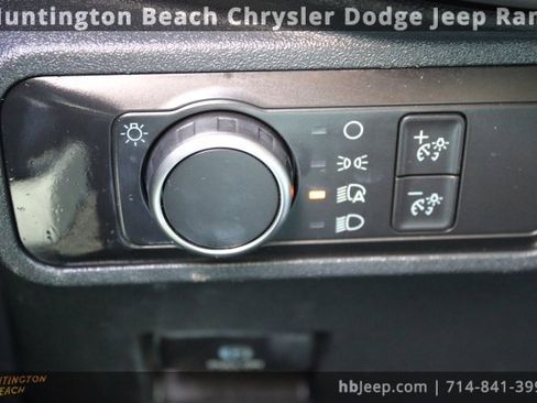 Used 2021 Ford Bronco 4-Door w/ Sasquatch Package image 18