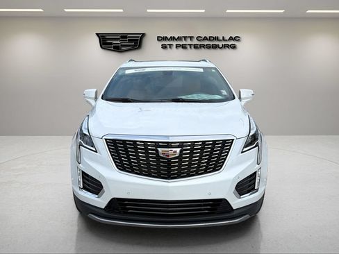 Used 2024 Cadillac XT5 Premium Luxury w/ Technology Package FWD image 8