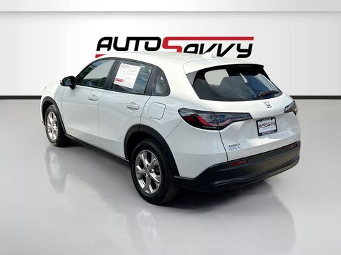 Used 2025 Honda HR-V LX image 5