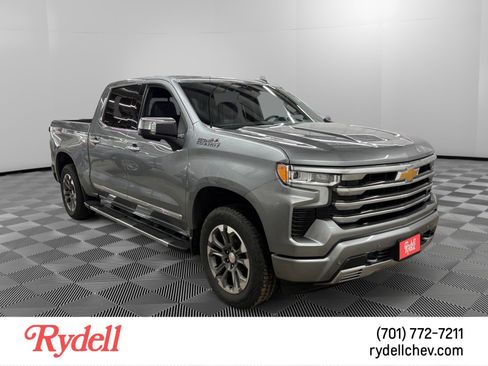 Used 2024 Chevrolet Silverado 1500 High Country w/ Technology Package image 7