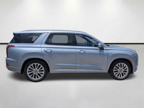 Used 2020 Hyundai Palisade Limited FWD image 2