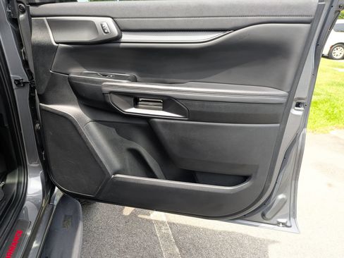 Certified 2025 Ford Ranger Raptor AWD/4WD image 36