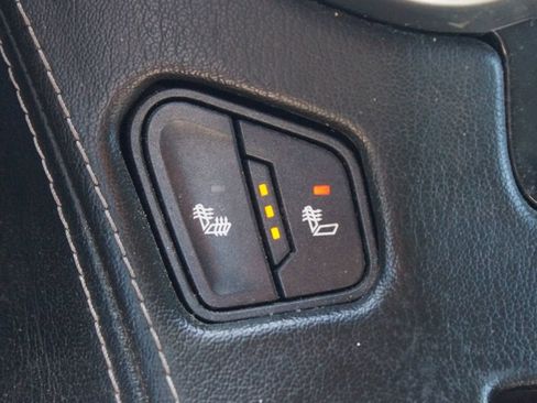 Used 2015 Chevrolet Tahoe LT RWD image 9
