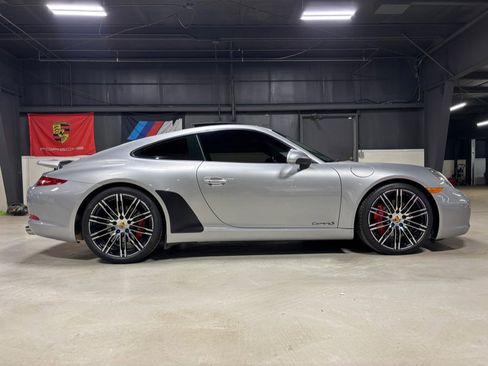 Used 2016 Porsche 911 Carrera S image 4