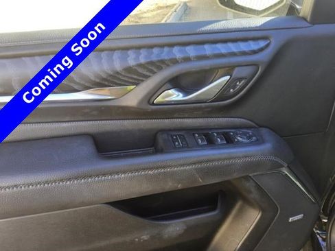 Used 2022 GMC Yukon Denali image 17