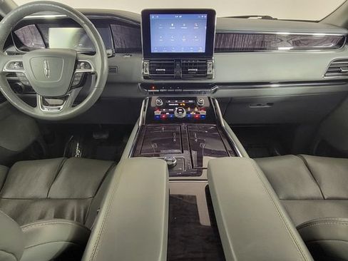 Used 2020 Lincoln Navigator Reserve w/ Equipment Group 208A Reserve AWD/4WD image 25