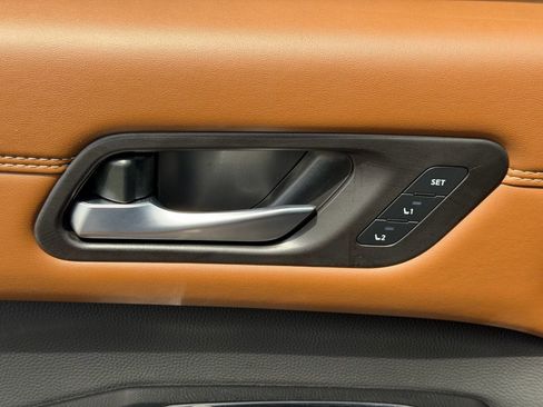 New 2026 Nissan Pathfinder Platinum AWD/4WD image 17