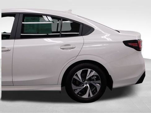 Used 2025 Subaru Legacy Premium image 8