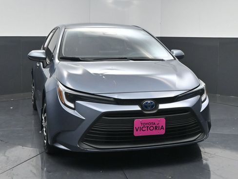Used 2024 Toyota Corolla LE image 17
