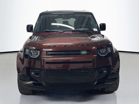 Used 2023 Land Rover Defender 130 X-Dynamic SE AWD/4WD image 6
