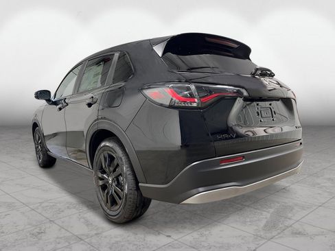 New 2026 Honda HR-V Sport image 3
