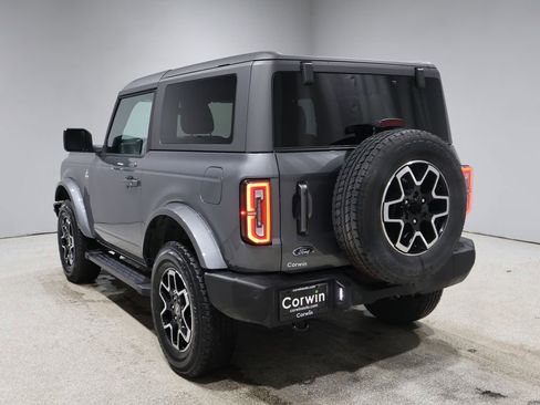 Used 2023 Ford Bronco Outer Banks image 6