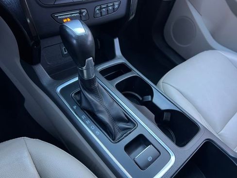 Used 2017 Ford Escape Titanium w/ Equipment Group 301A image 27