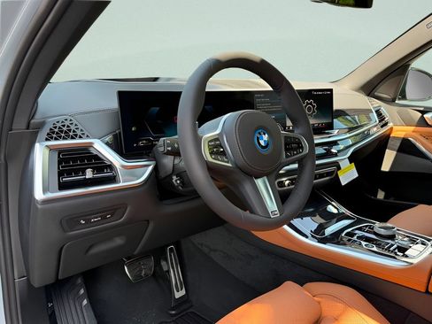 New 2026 BMW X5 xDrive50e AWD/4WD image 11