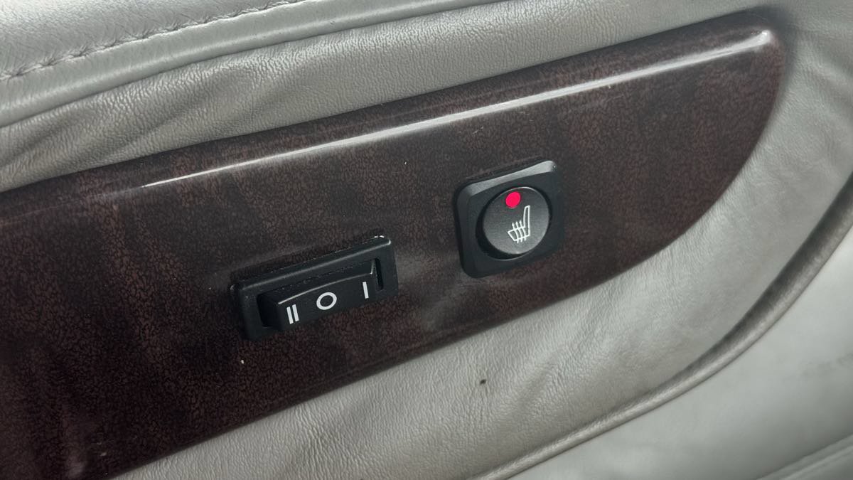 Used 2014 GMC Savana 1500 RWD image 12