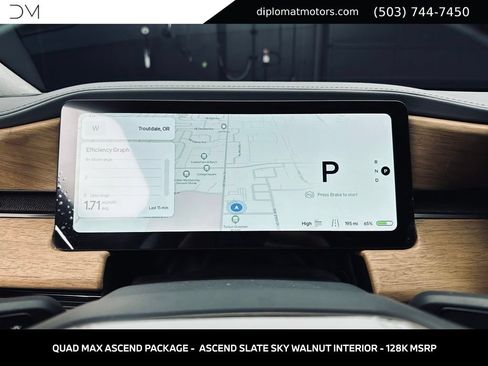 Used 2026 Rivian R1S Premium AWD/4WD image 36