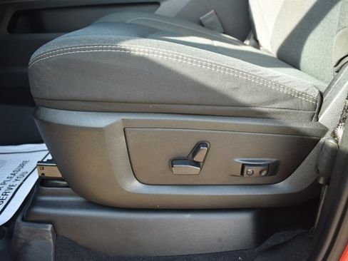 Used 2024 RAM 2500 Big Horn w/ Level 2 Equipment Group AWD/4WD image 15
