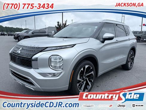 Used 2024 Mitsubishi Outlander SEL FWD image 1