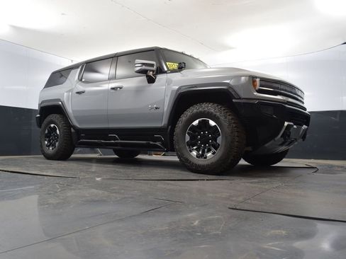 New 2024 GMC Hummer EV 2X w/ Extreme Off-Road Package image 50