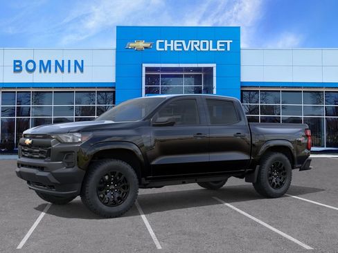 New 2026 Chevrolet Colorado W/T w/ WT Custom Package AWD/4WD image 3