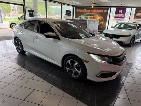 Used 2020 Honda Civic LX image 4
