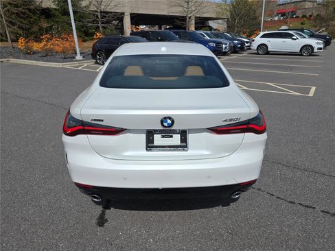 New 2026 BMW 430i xDrive Coupe w/ Premium Package AWD/4WD image 4