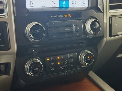 Used 2017 Ford F250 King Ranch w/ King Ranch Ultimate Package image 18