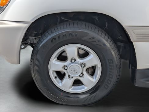 Used 1999 Toyota Land Cruiser AWD/4WD image 30