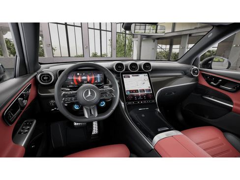 Used 2026 Mercedes-Benz GLC 43 AMG 4MATIC image 2