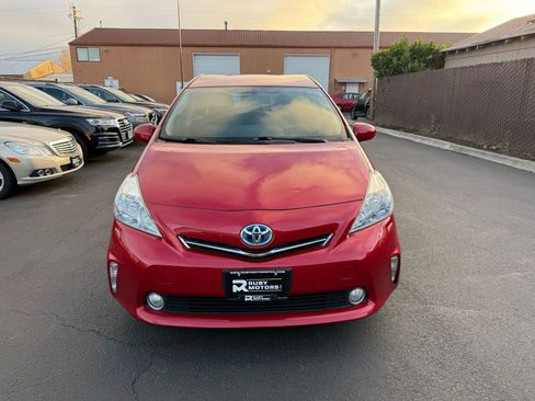 Used 2012 Toyota Prius V Three image 2