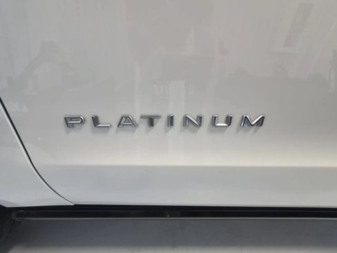 Used 2025 Ford Expedition Max Platinum AWD/4WD image 52
