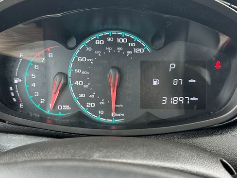 Used 2022 Chevrolet Spark LS FWD image 9