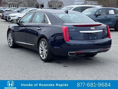Used 2017 Cadillac XTS Luxury w/ Driver Awareness Package image 9