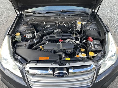 Used 2014 Subaru Outback 2.5i Limited AWD/4WD image 20
