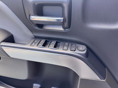 Used 2017 Chevrolet Silverado 1500 LT w/ All Star Edition AWD/4WD image 25