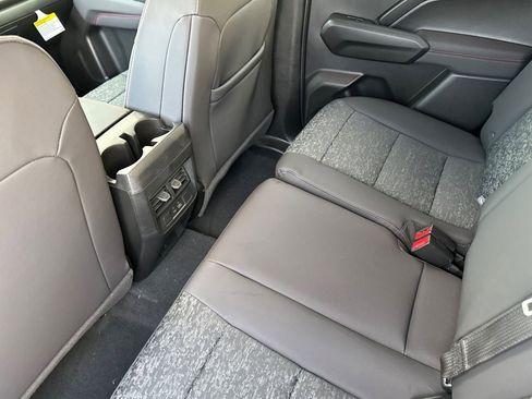 New 2025 Chevrolet Colorado Z71 w/ Midnight Edition image 13