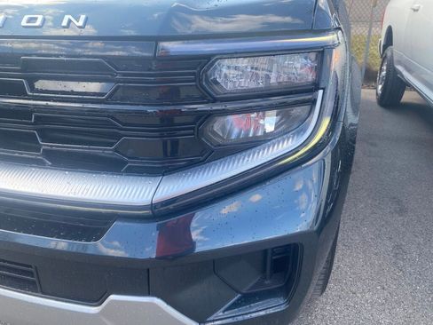 Used 2025 Ford Expedition Max Platinum w/ Platinum Ultimate Package image 27