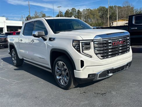 Used 2023 GMC Sierra 1500 Denali w/ Denali Reserve Package image 4
