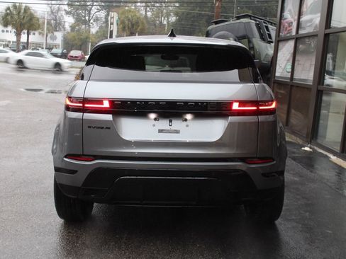 Certified 2026 Land Rover Range Rover Evoque Dynamic SE image 8