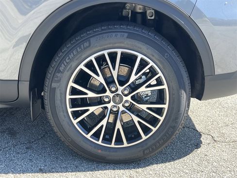 New 2026 Ford Escape SE image 28