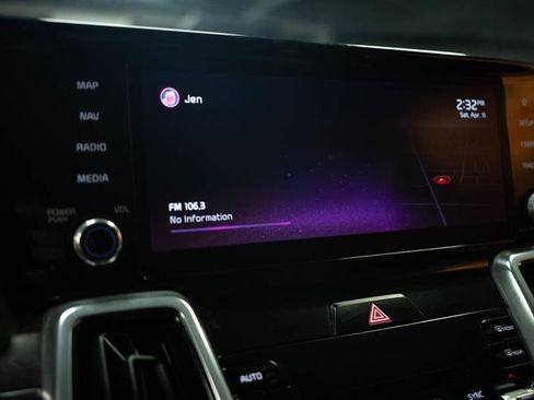 Used 2022 Kia Sorento SX w/ Panoramic Sunroof Package image 20