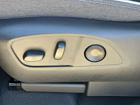 New 2026 GMC Sierra EV Elevation image 22