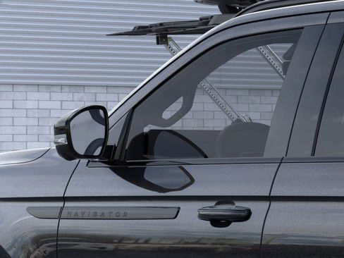 New 2026 Lincoln Navigator Reserve w/ Jet Appearance Package image 20