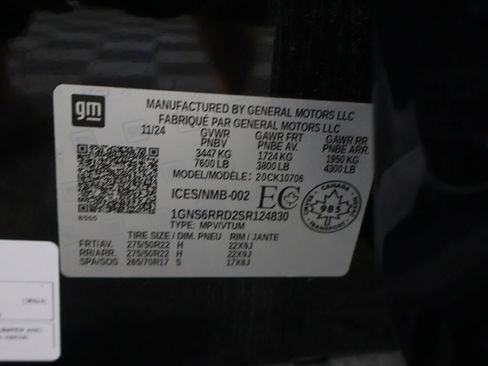 Used 2025 Chevrolet Tahoe RST w/ Comfort Package AWD/4WD image 58
