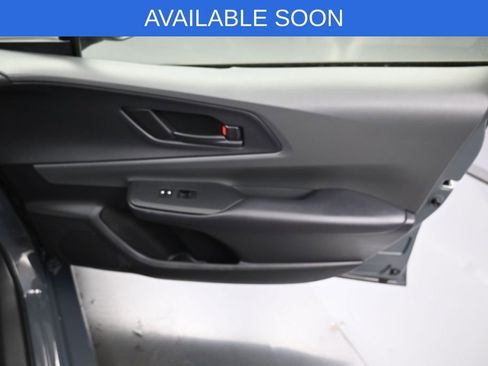 Used 2024 Toyota Prius LE AWD/4WD image 31