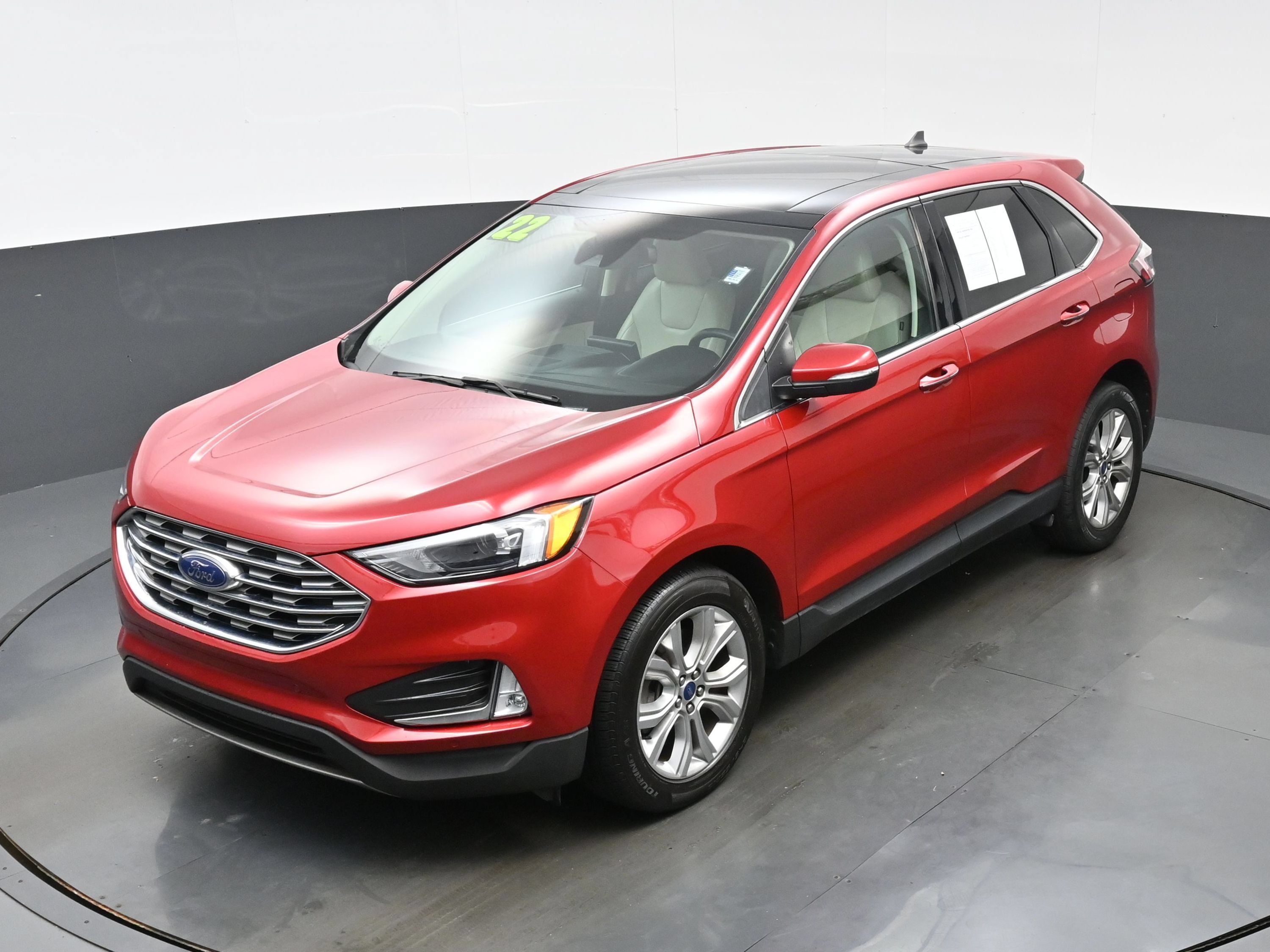 Used 2022 Ford Edge Titanium AWD/4WD image 36