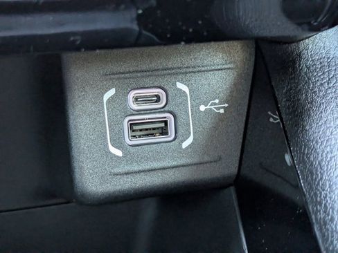 New 2026 Jeep Compass Latitude w/ Sun and Sound Group image 20