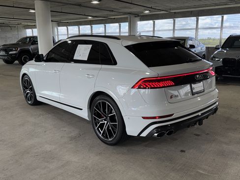 Used 2023 Audi SQ8 Premium Plus AWD/4WD image 6