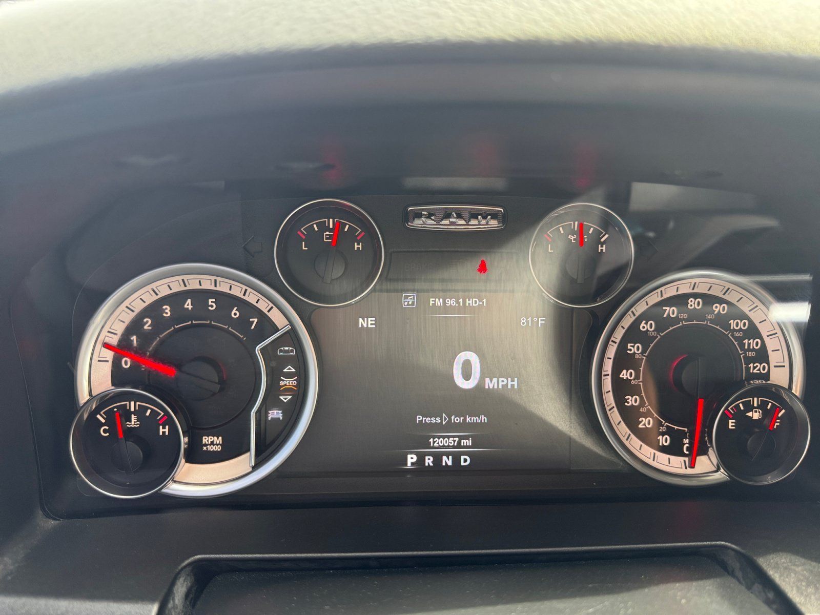 Used 2019 RAM 1500 Big Horn RWD image 17